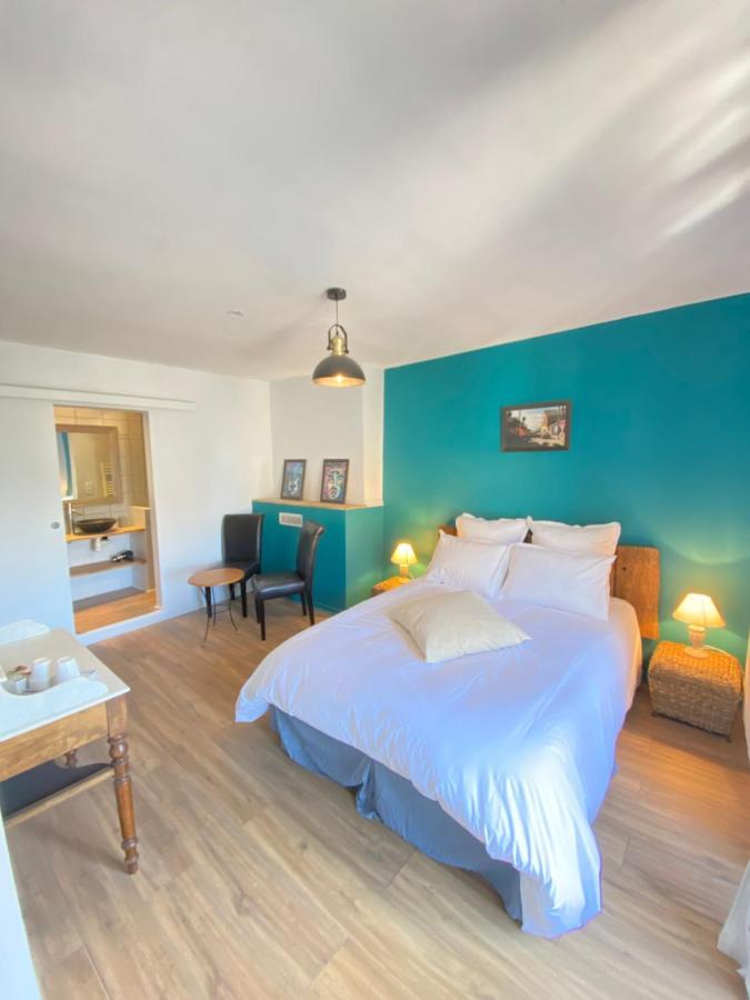 Au Pont D'Olt Hotel Saint-Côme-dʼOlt Eksteriør billede